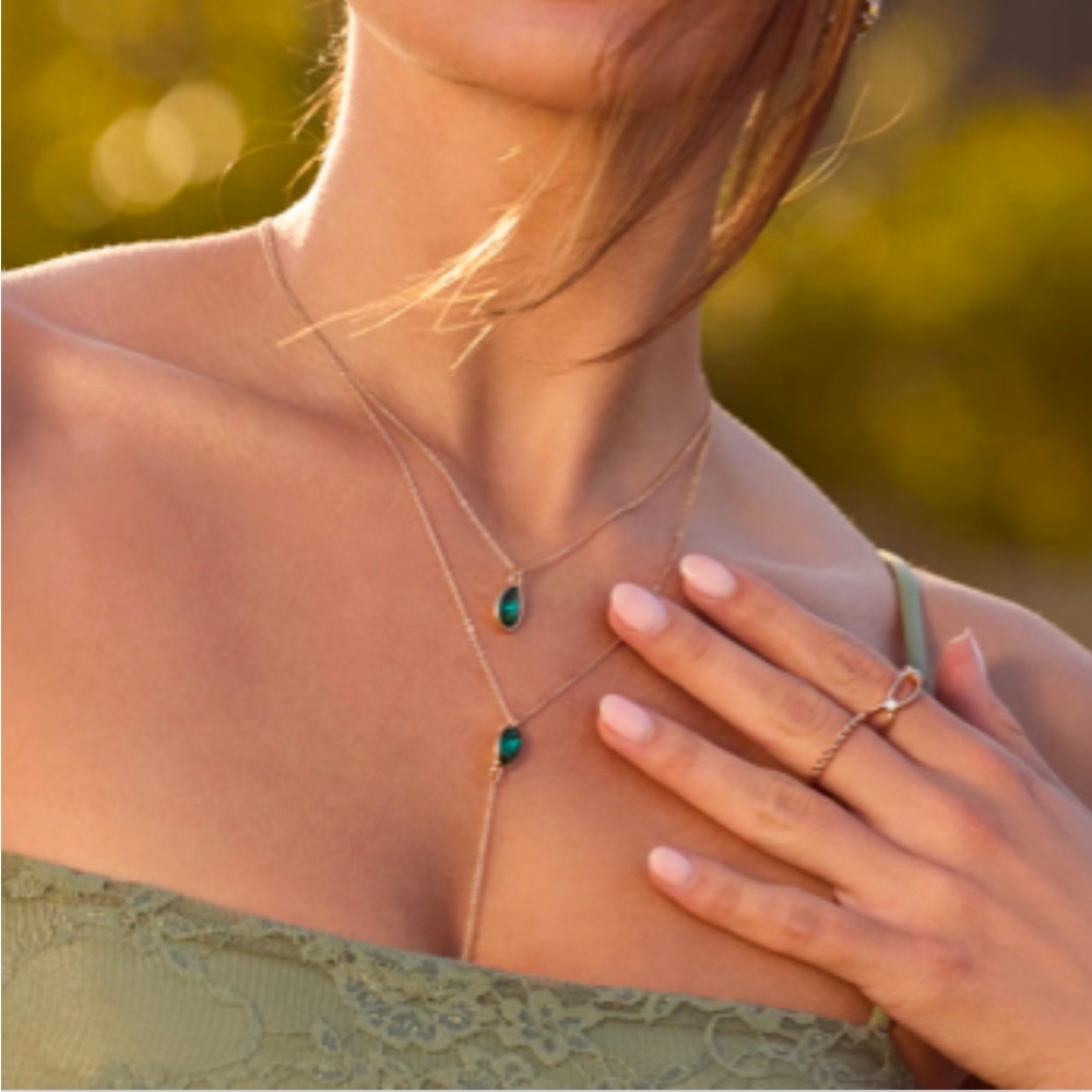 Windsor Green Pendant Necklace